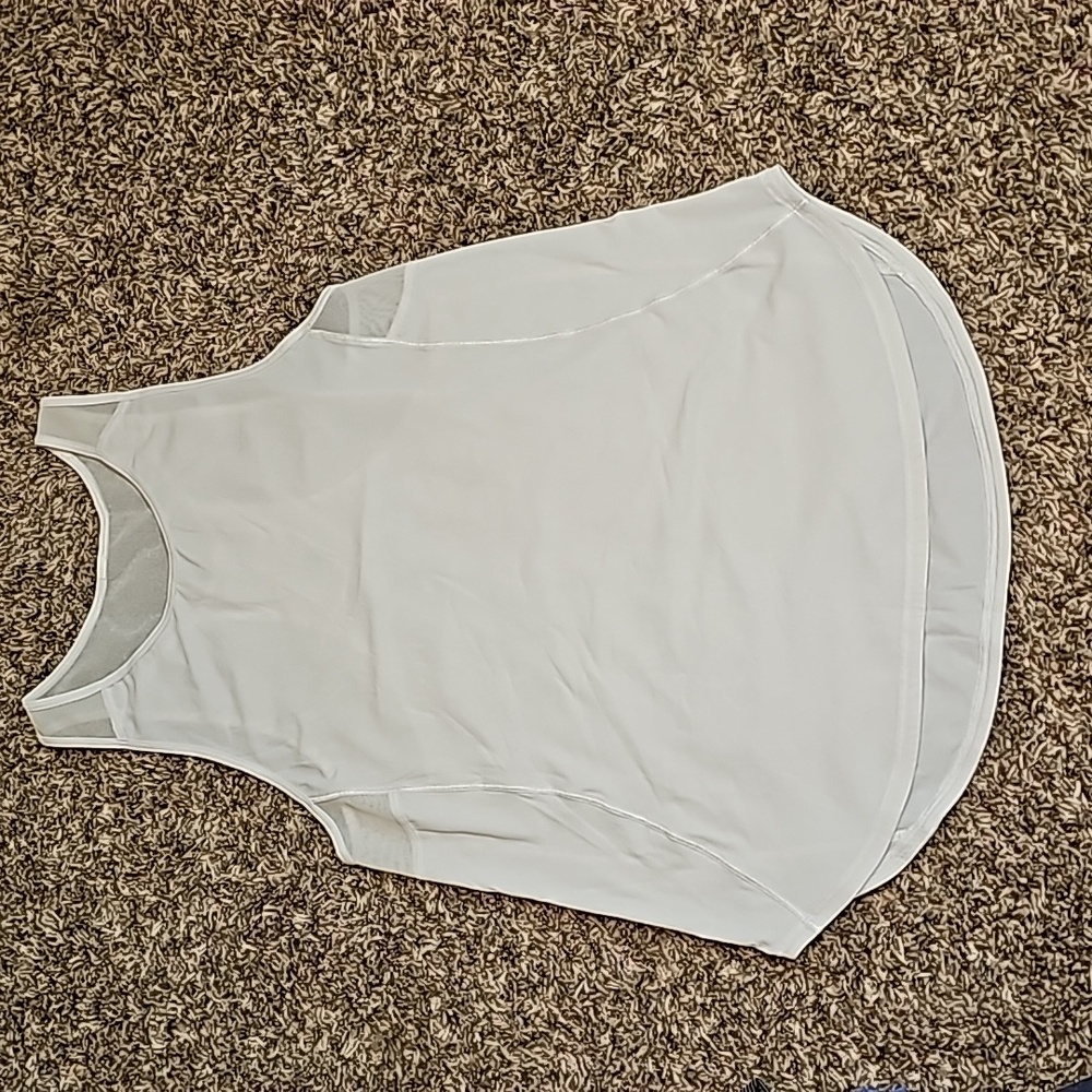 Lululemon mesh back tank